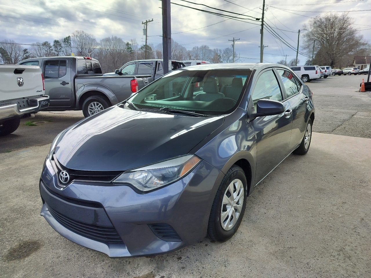 Toyota Corolla 4dr Sdn CVT LE Premium (Natl) 2015