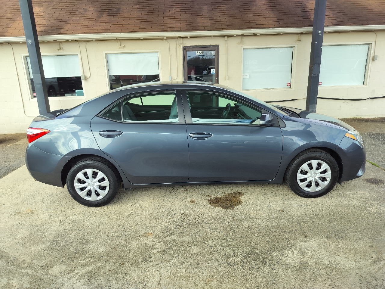 Toyota Corolla 4dr Sdn CVT LE Premium (Natl) 2015