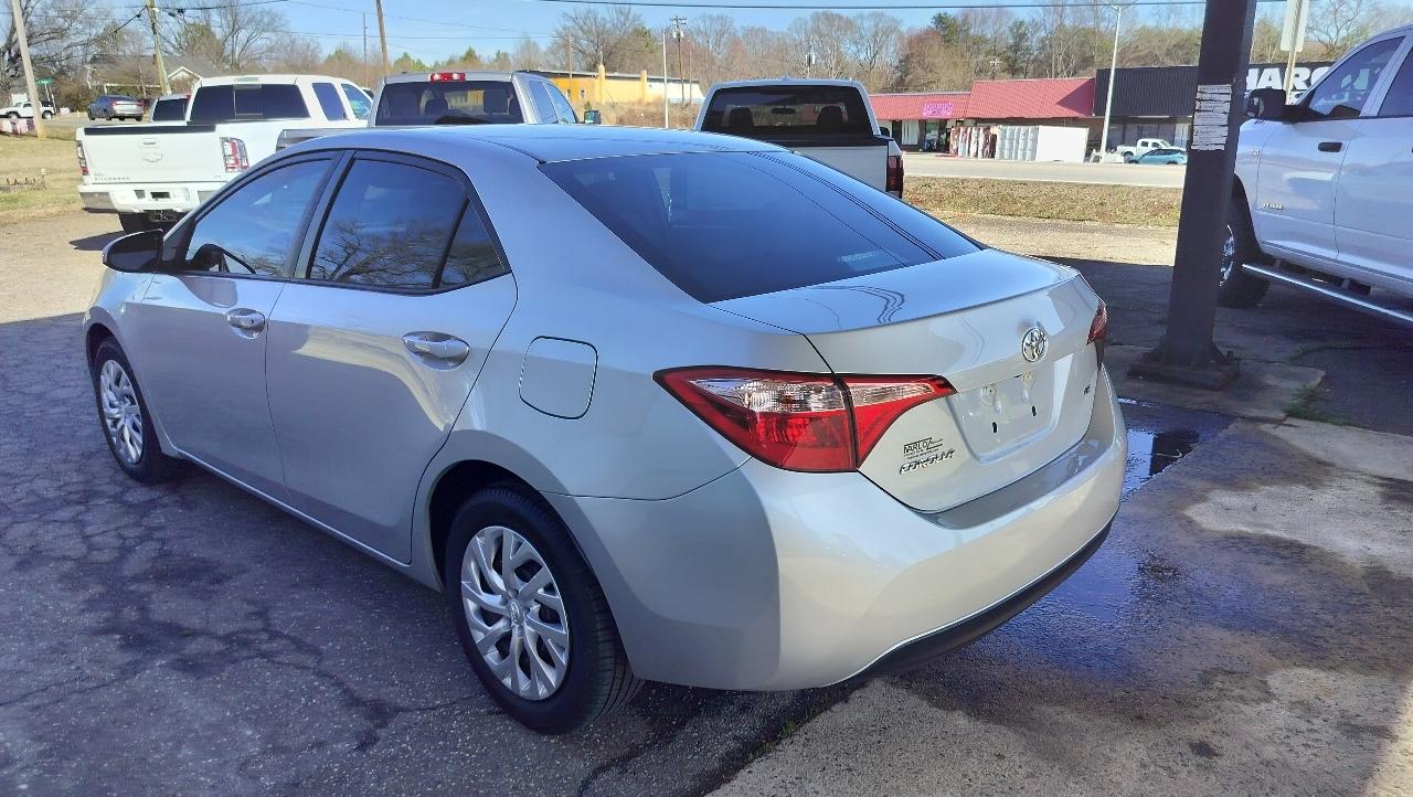 Toyota Corolla XLE CVT (Natl) 2018