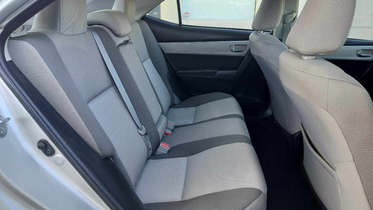 Toyota Corolla XLE CVT (Natl) 2018