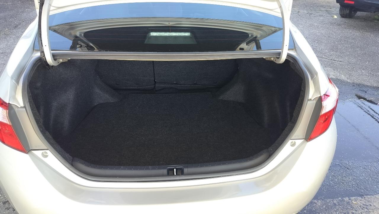 Toyota Corolla XLE CVT (Natl) 2018