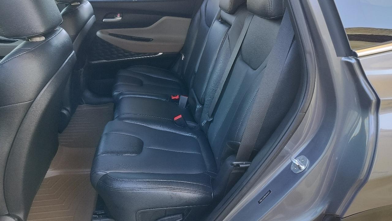 Hyundai Santa Fe SEL Plus 2.4L Auto FWD 2019