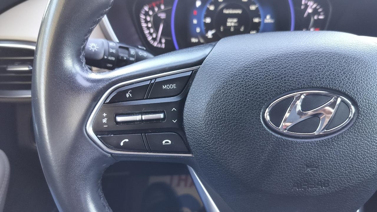 Hyundai Santa Fe SEL Plus 2.4L Auto FWD 2019