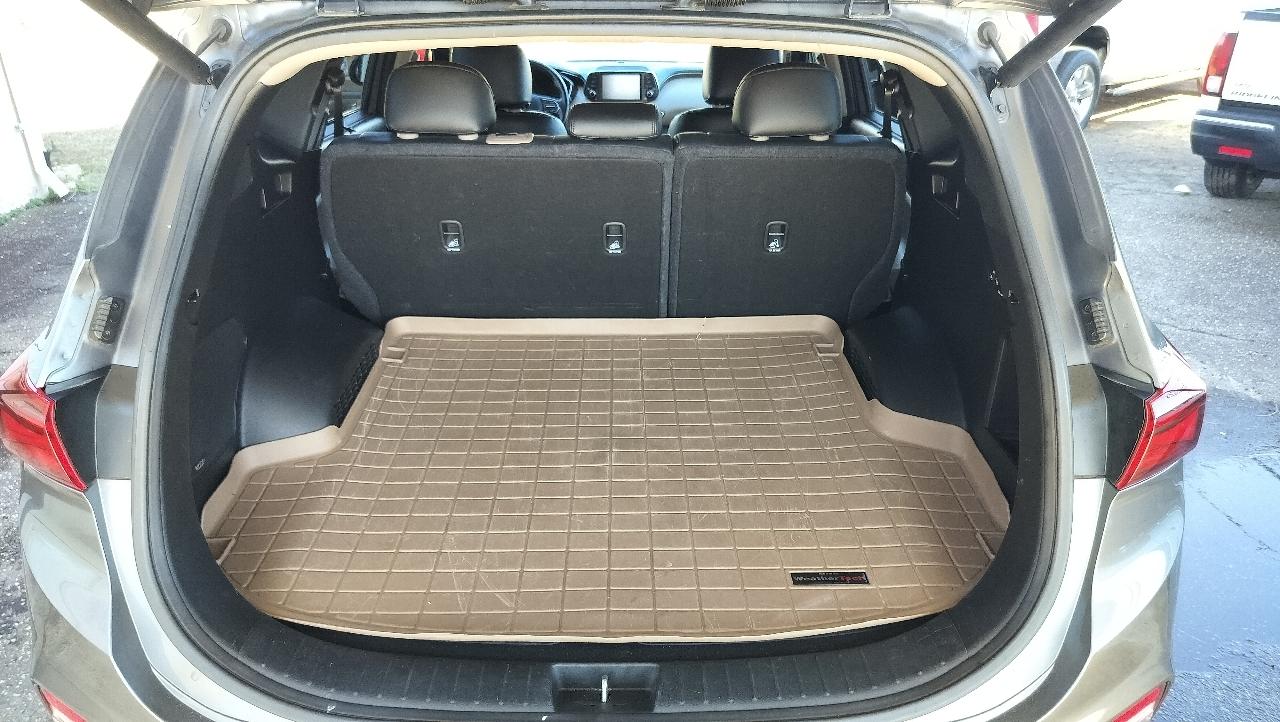 Hyundai Santa Fe SEL Plus 2.4L Auto FWD 2019