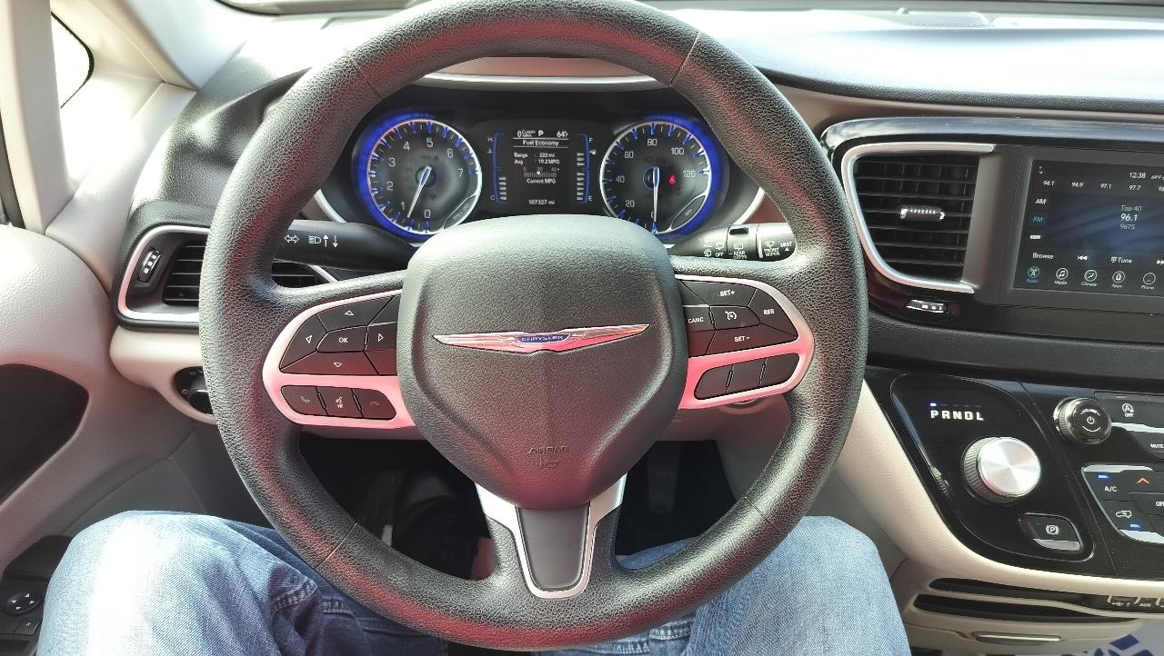 Chrysler Voyager LXI FWD 2021