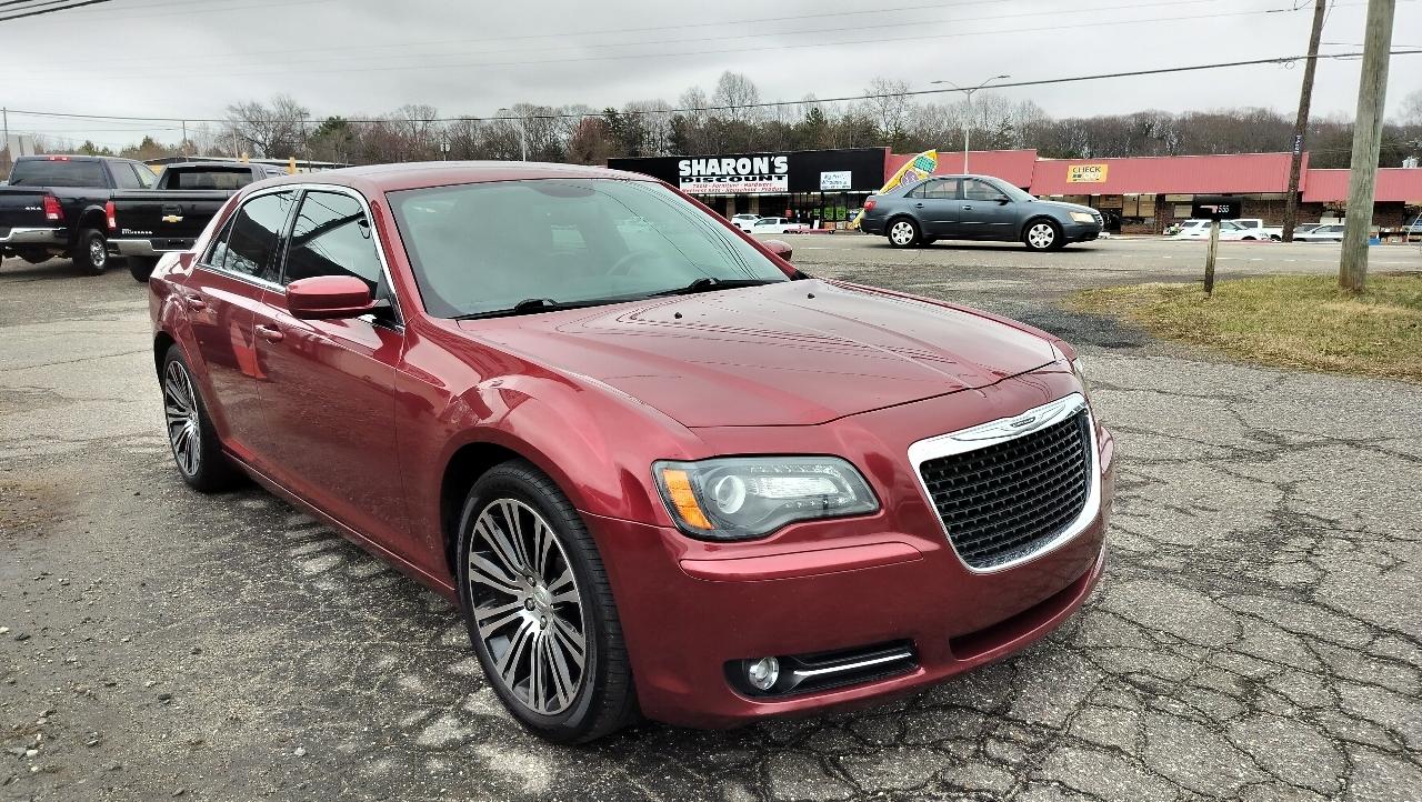 Chrysler 300 4dr Sdn 300S RWD 2013