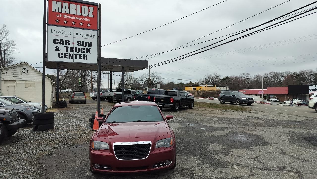 Chrysler 300 4dr Sdn 300S RWD 2013