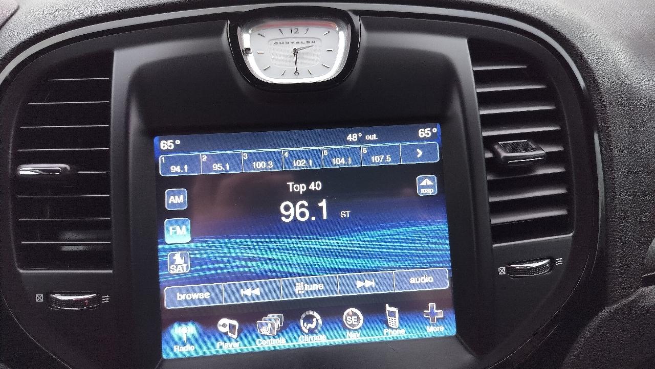 Chrysler 300 4dr Sdn 300S RWD 2013