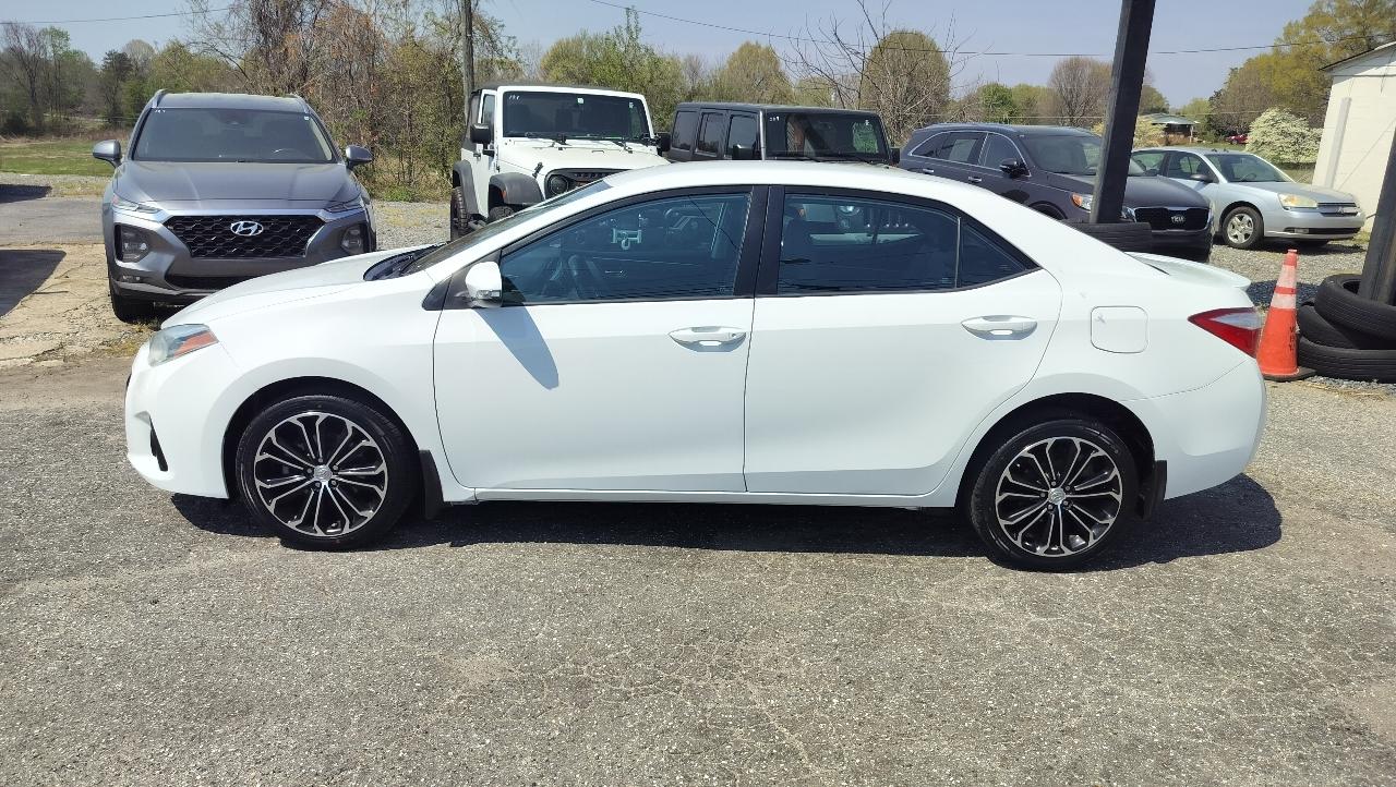 Toyota Corolla 4dr Sdn CVT S w/Special Edition Pkg (Natl) 2016