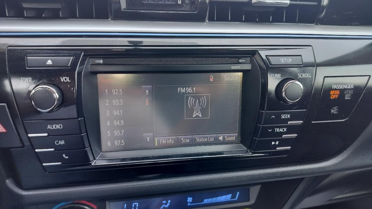 Toyota Corolla 4dr Sdn CVT S w/Special Edition Pkg (Natl) 2016