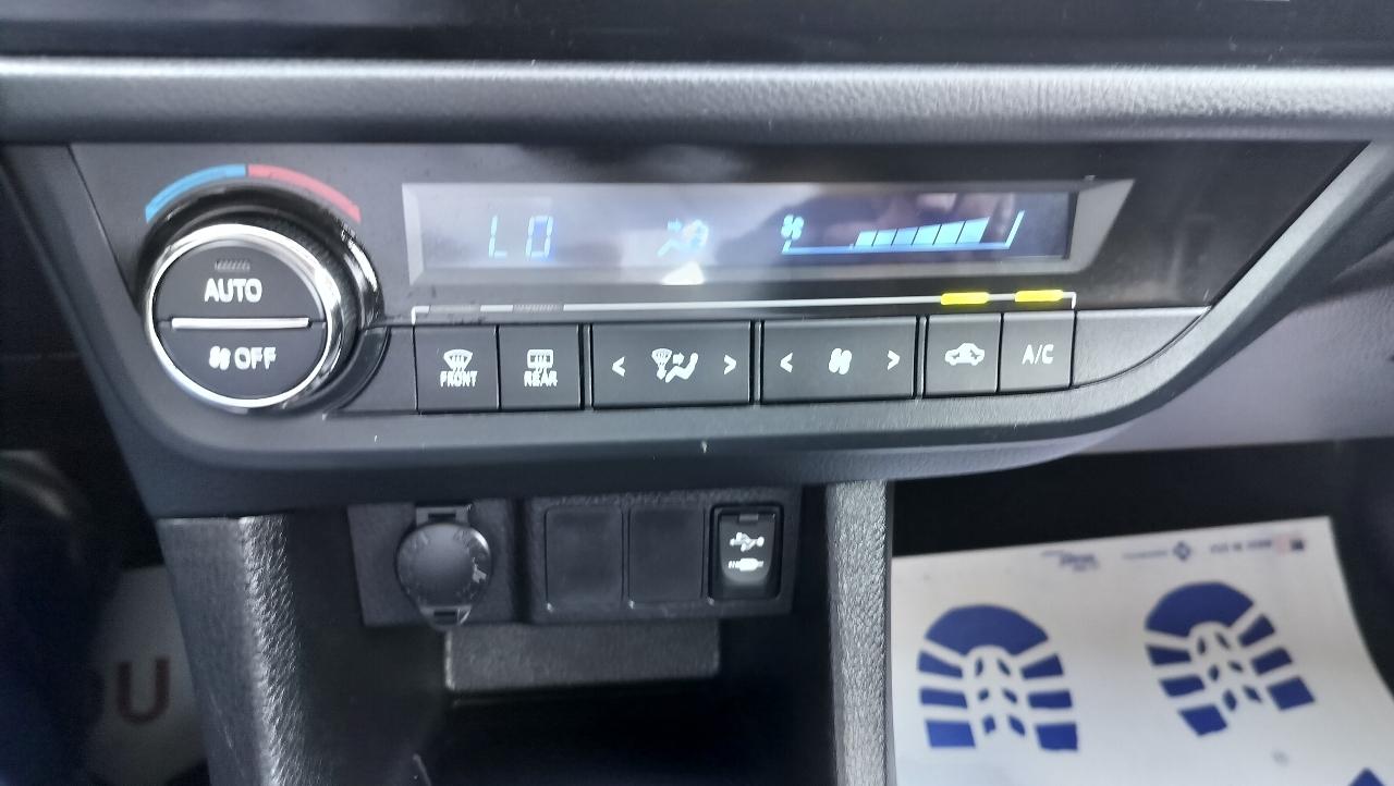 Toyota Corolla 4dr Sdn CVT S w/Special Edition Pkg (Natl) 2016