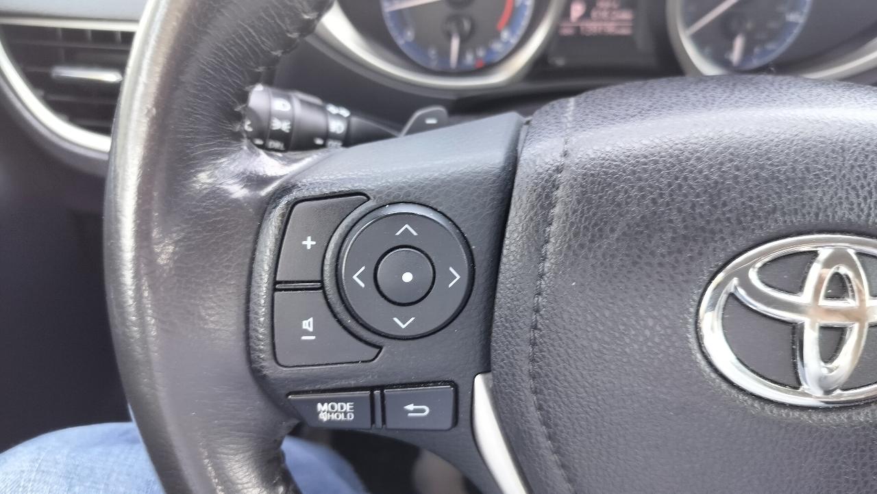 Toyota Corolla 4dr Sdn CVT S w/Special Edition Pkg (Natl) 2016