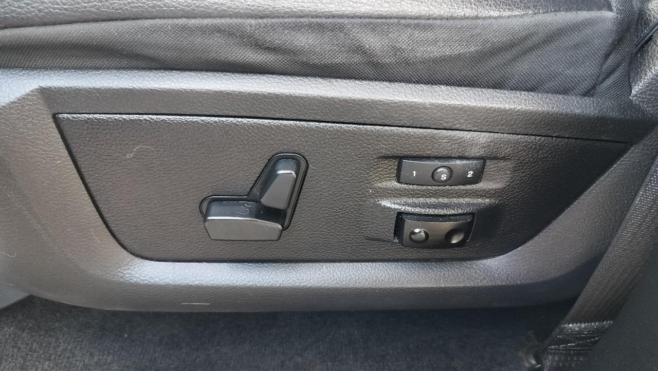 RAM 3500 4WD Crew Cab 169" Laramie 2016