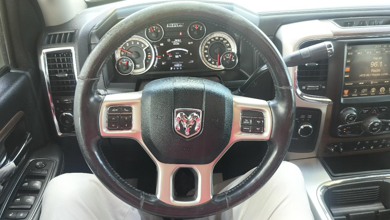 RAM 3500 4WD Crew Cab 169" Laramie 2016