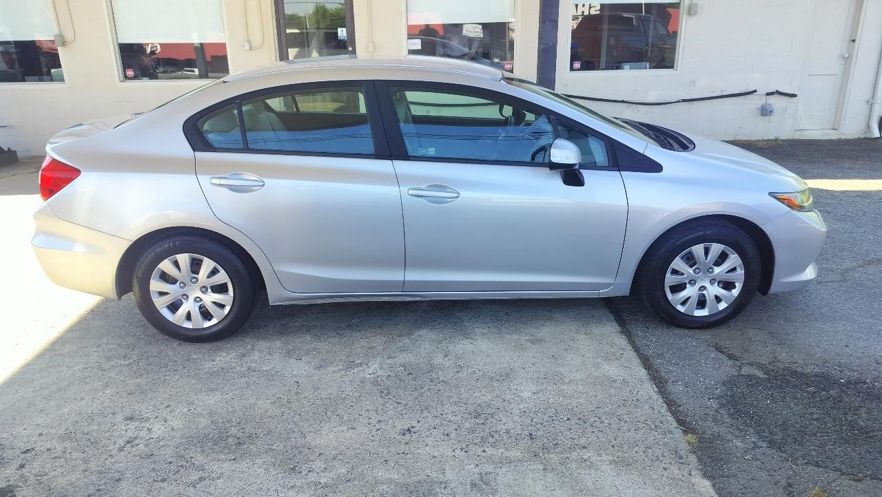 Honda Civic Sdn 4dr Auto LX 2012