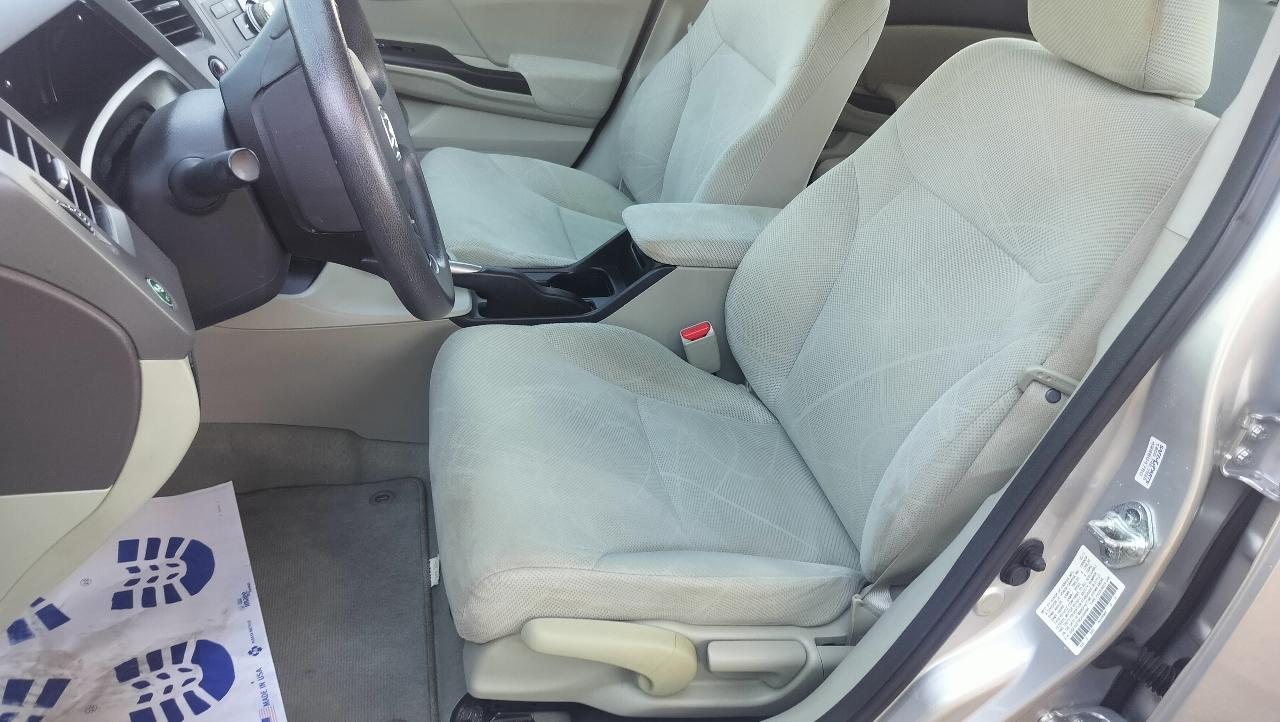 Honda Civic Sdn 4dr Auto LX 2012