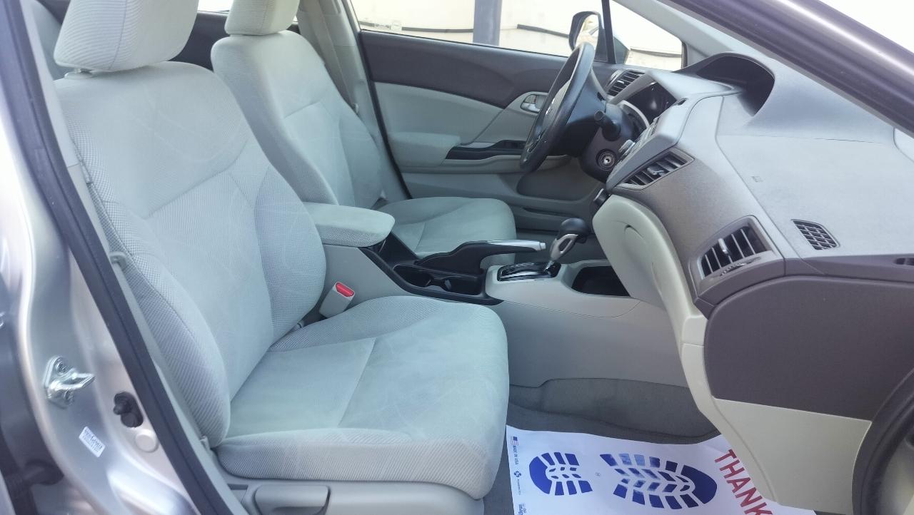 Honda Civic Sdn 4dr Auto LX 2012