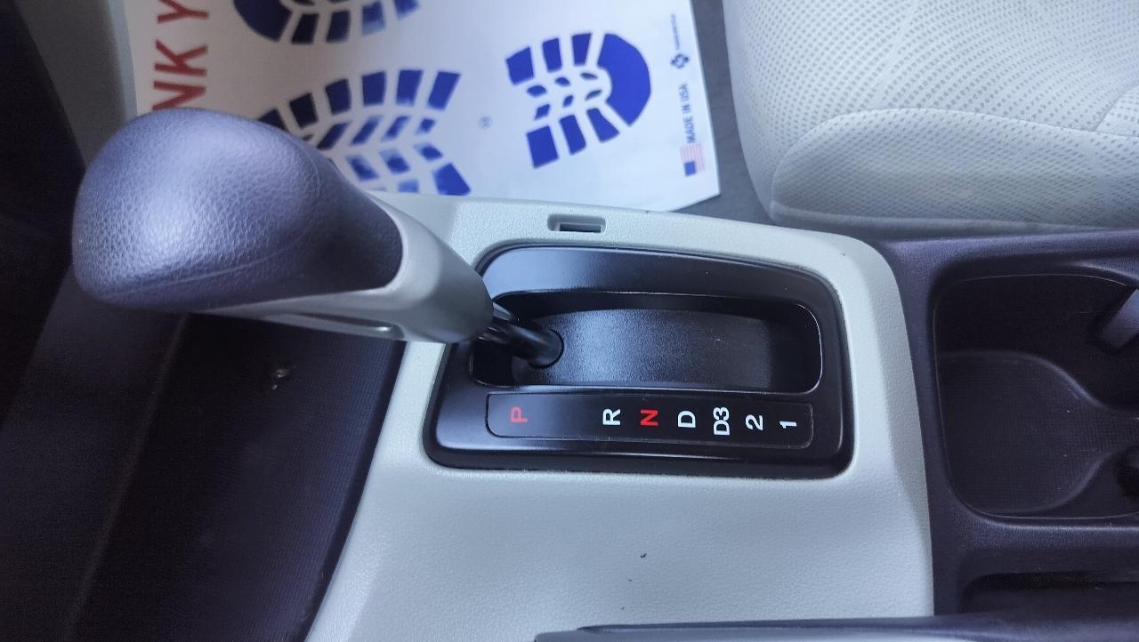 Honda Civic Sdn 4dr Auto LX 2012