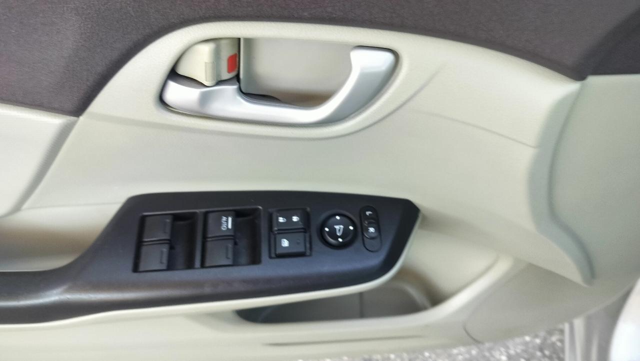 Honda Civic Sdn 4dr Auto LX 2012