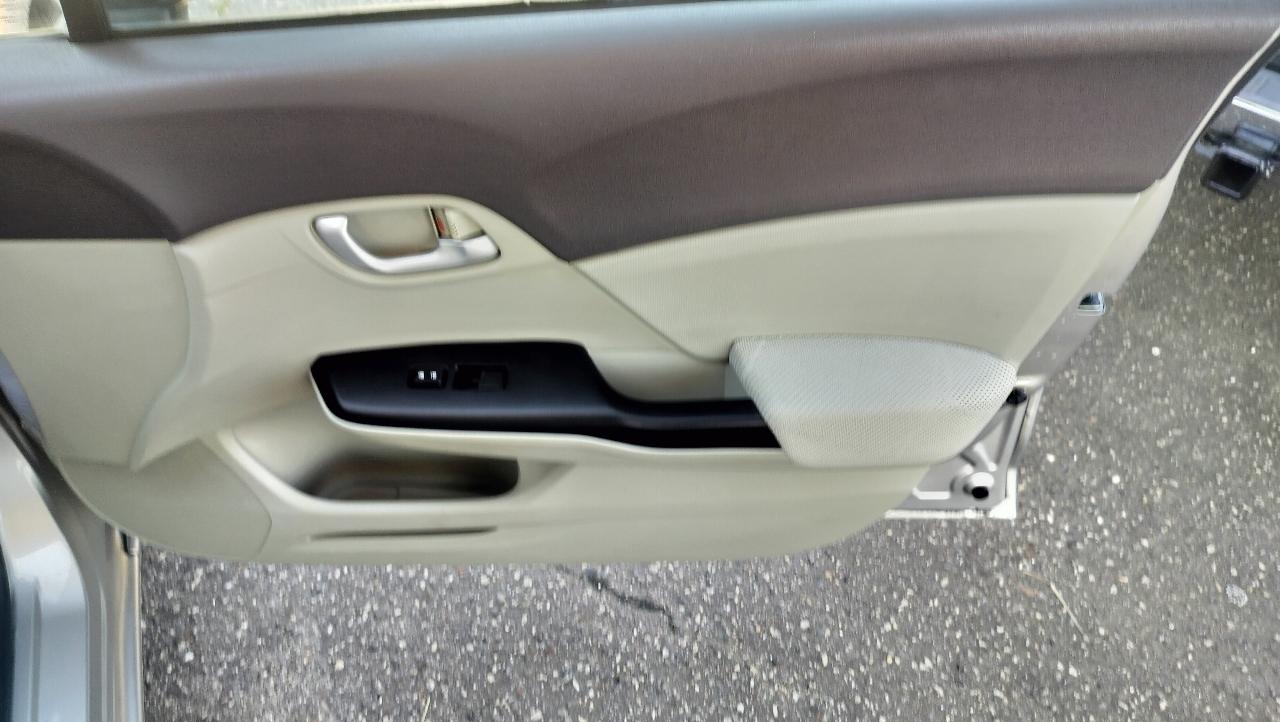 Honda Civic Sdn 4dr Auto LX 2012