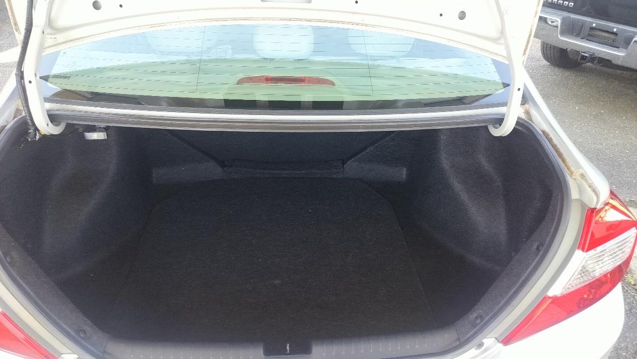 Honda Civic Sdn 4dr Auto LX 2012