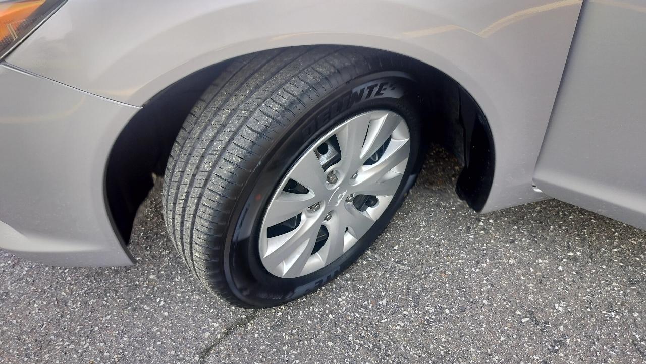 Honda Civic Sdn 4dr Auto LX 2012