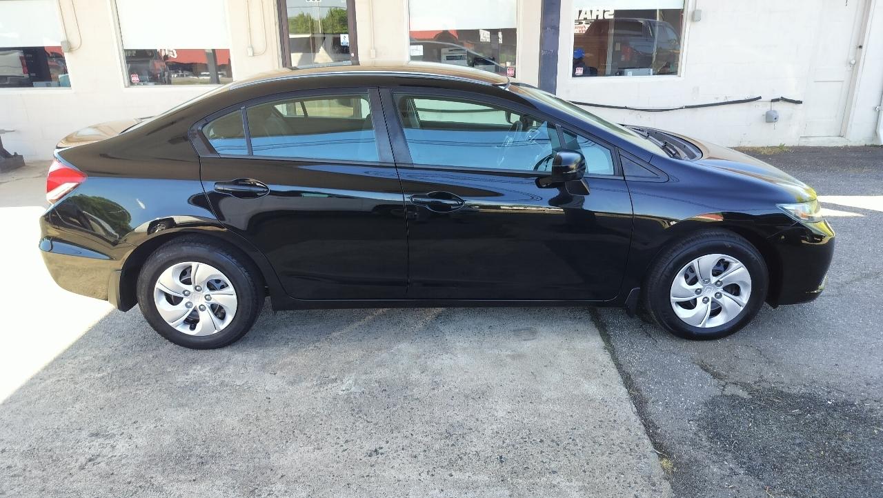 Honda Civic Sedan 4dr CVT LX 2015