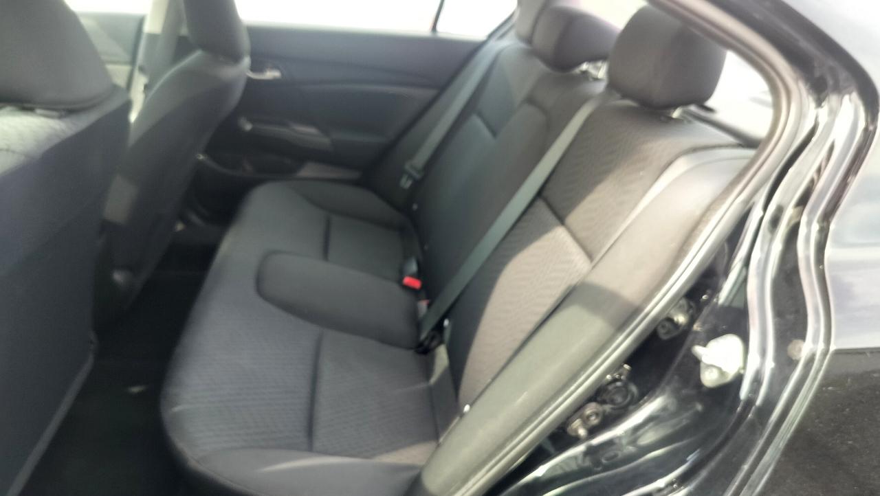 Honda Civic Sedan 4dr CVT LX 2015