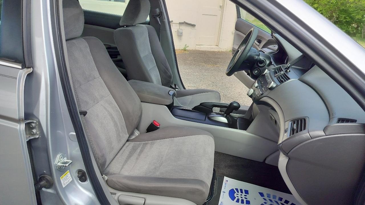 Honda Accord Sdn 4dr I4 Auto LX 2010