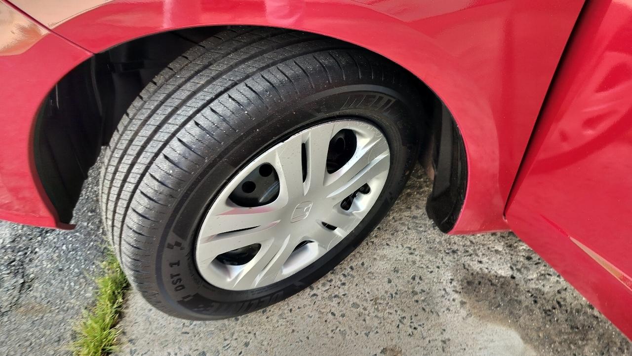 Honda Fit 5dr HB Man 2009