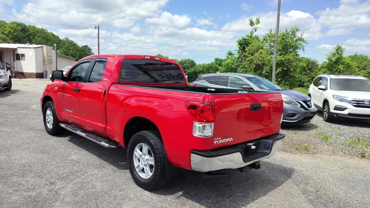 Toyota Tundra 2WD Truck Dbl 5.7L V8 6-Spd AT (Natl) 2011