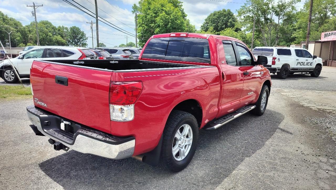 Toyota Tundra 2WD Truck Dbl 5.7L V8 6-Spd AT (Natl) 2011
