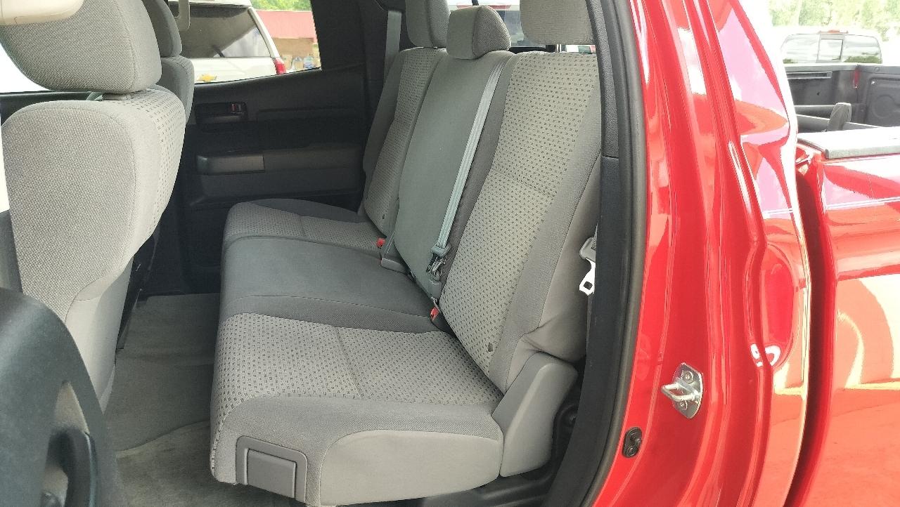 Toyota Tundra 2WD Truck Dbl 5.7L V8 6-Spd AT (Natl) 2011