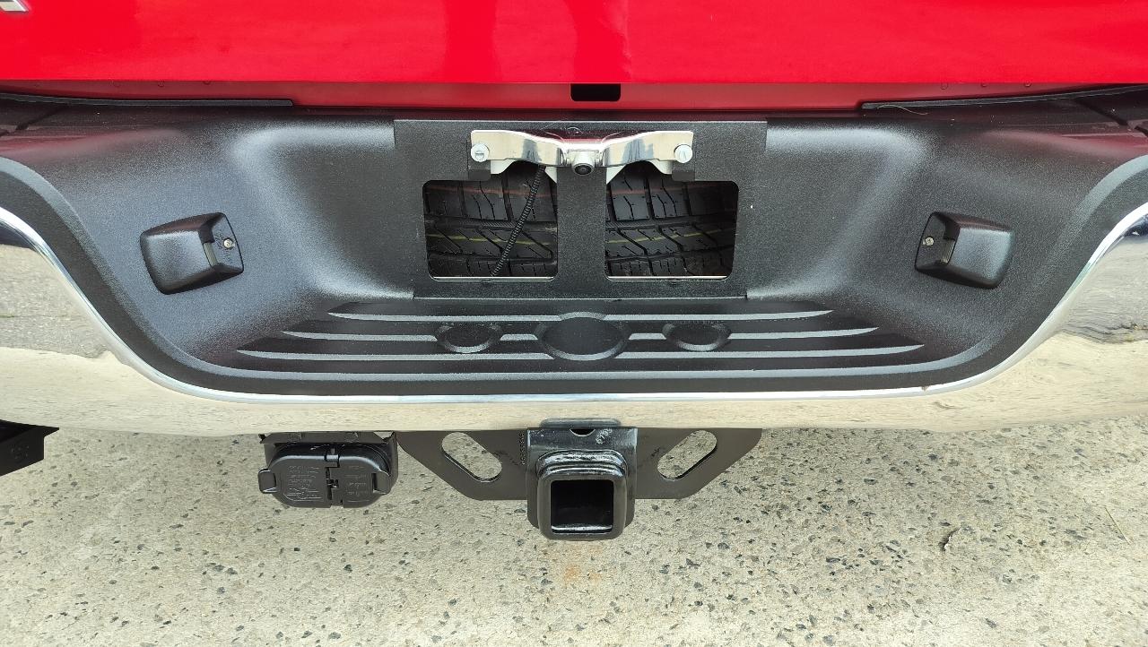 Toyota Tundra 2WD Truck Dbl 5.7L V8 6-Spd AT (Natl) 2011