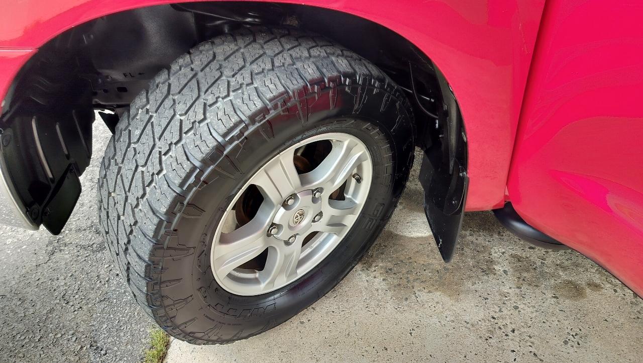 Toyota Tundra 2WD Truck Dbl 5.7L V8 6-Spd AT (Natl) 2011