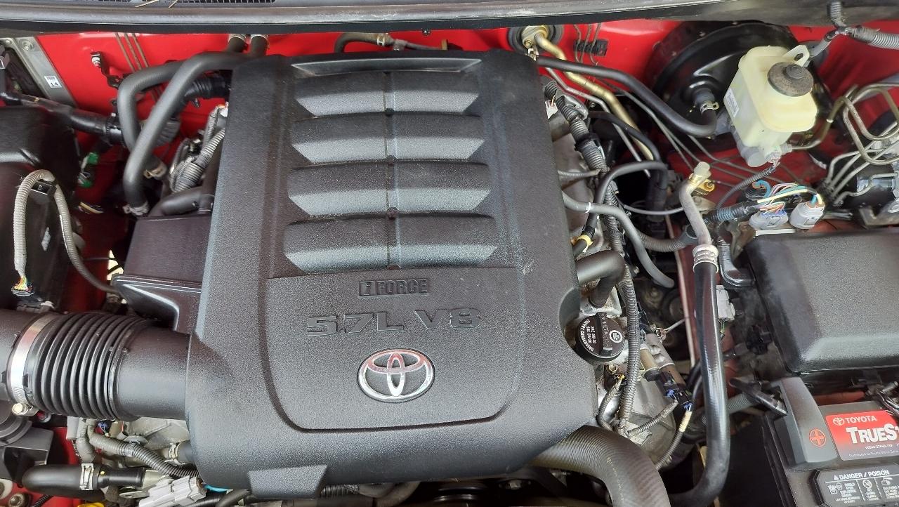 Toyota Tundra 2WD Truck Dbl 5.7L V8 6-Spd AT (Natl) 2011