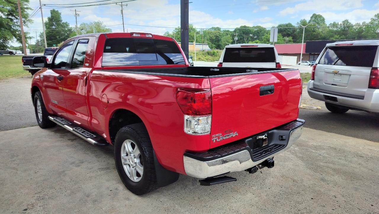 Toyota Tundra 2WD Truck Dbl 5.7L V8 6-Spd AT (Natl) 2011