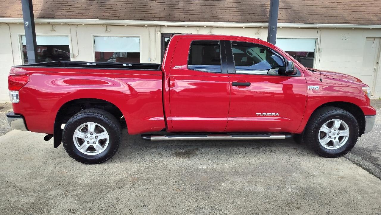 Toyota Tundra 2WD Truck Dbl 5.7L V8 6-Spd AT (Natl) 2011