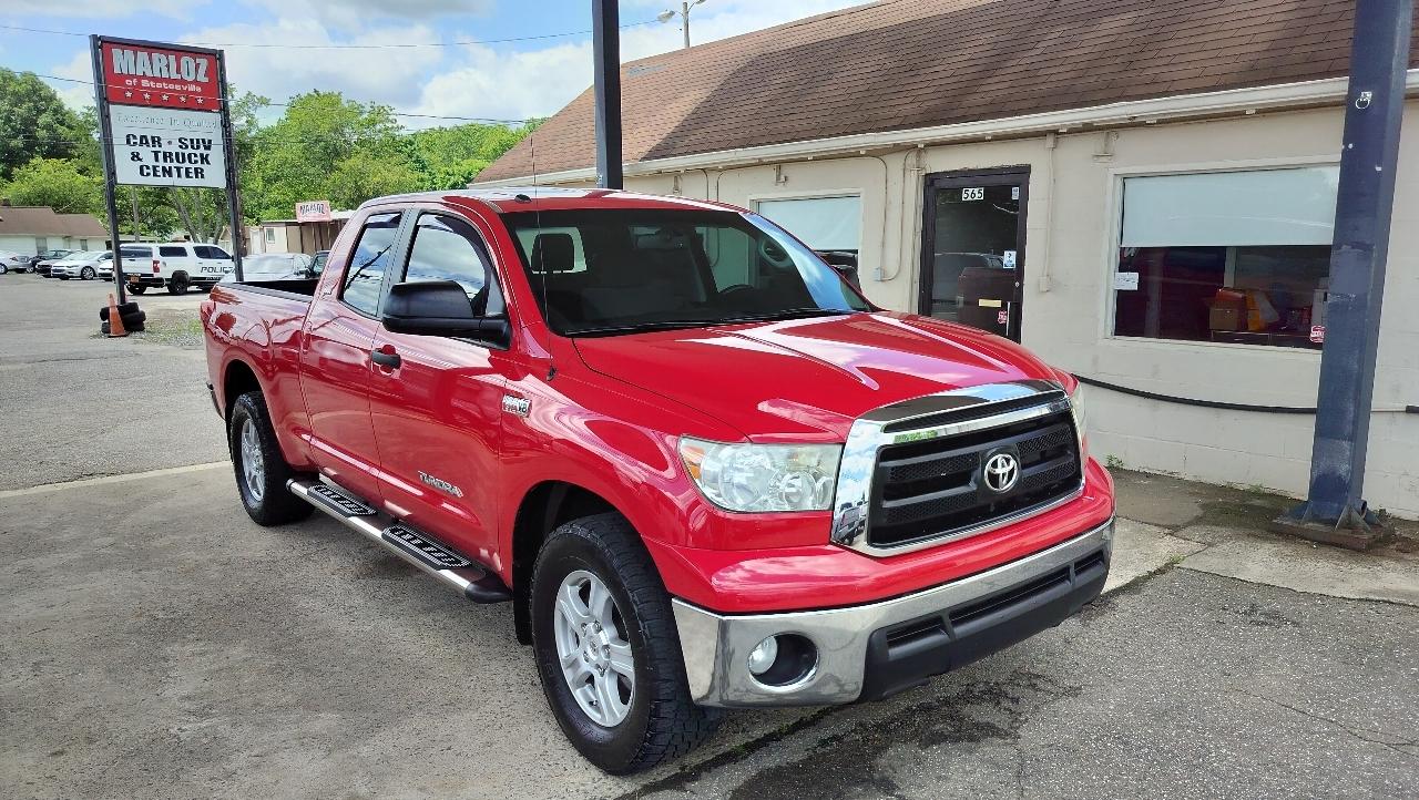 Toyota Tundra 2WD Truck Dbl 5.7L V8 6-Spd AT (Natl) 2011