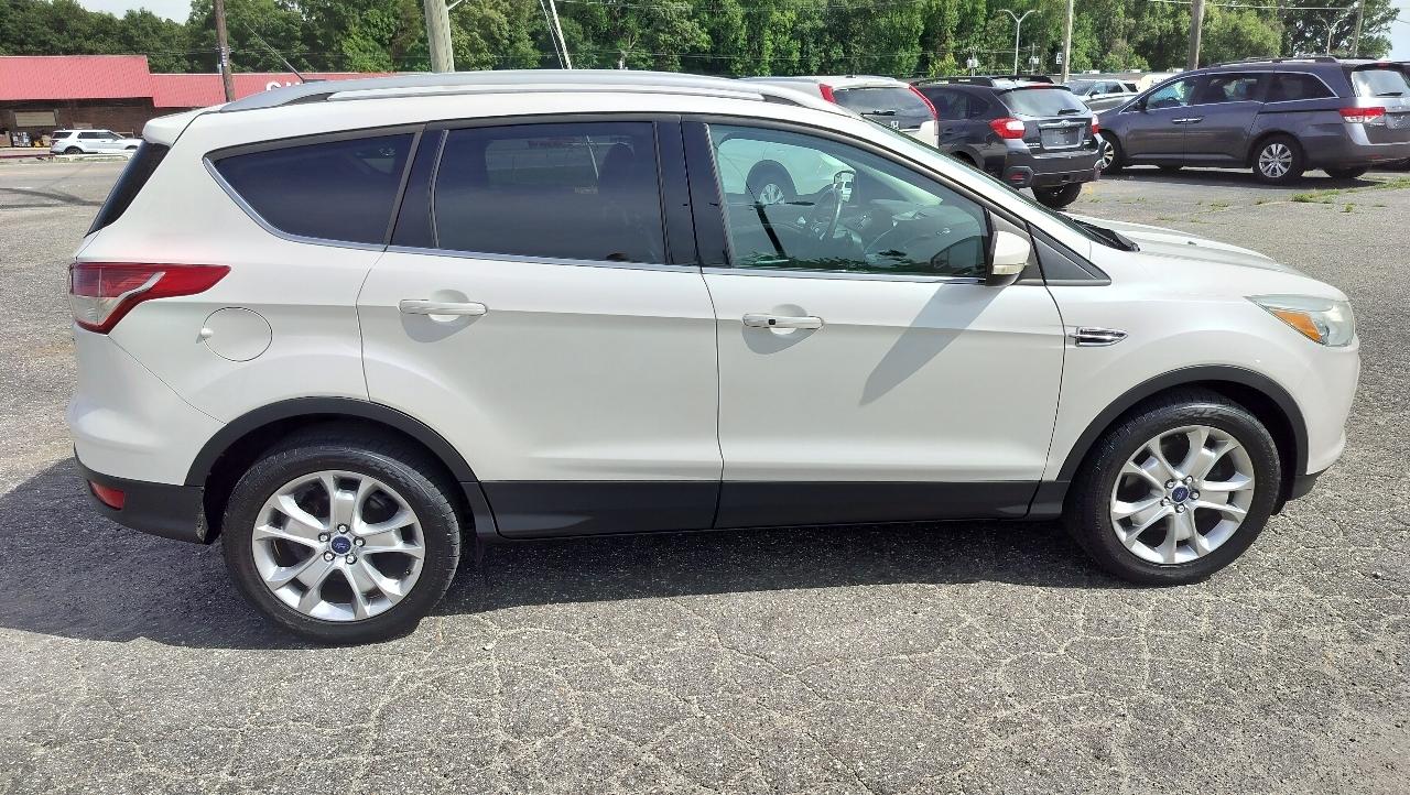 Ford Escape 4WD 4dr Titanium 2015