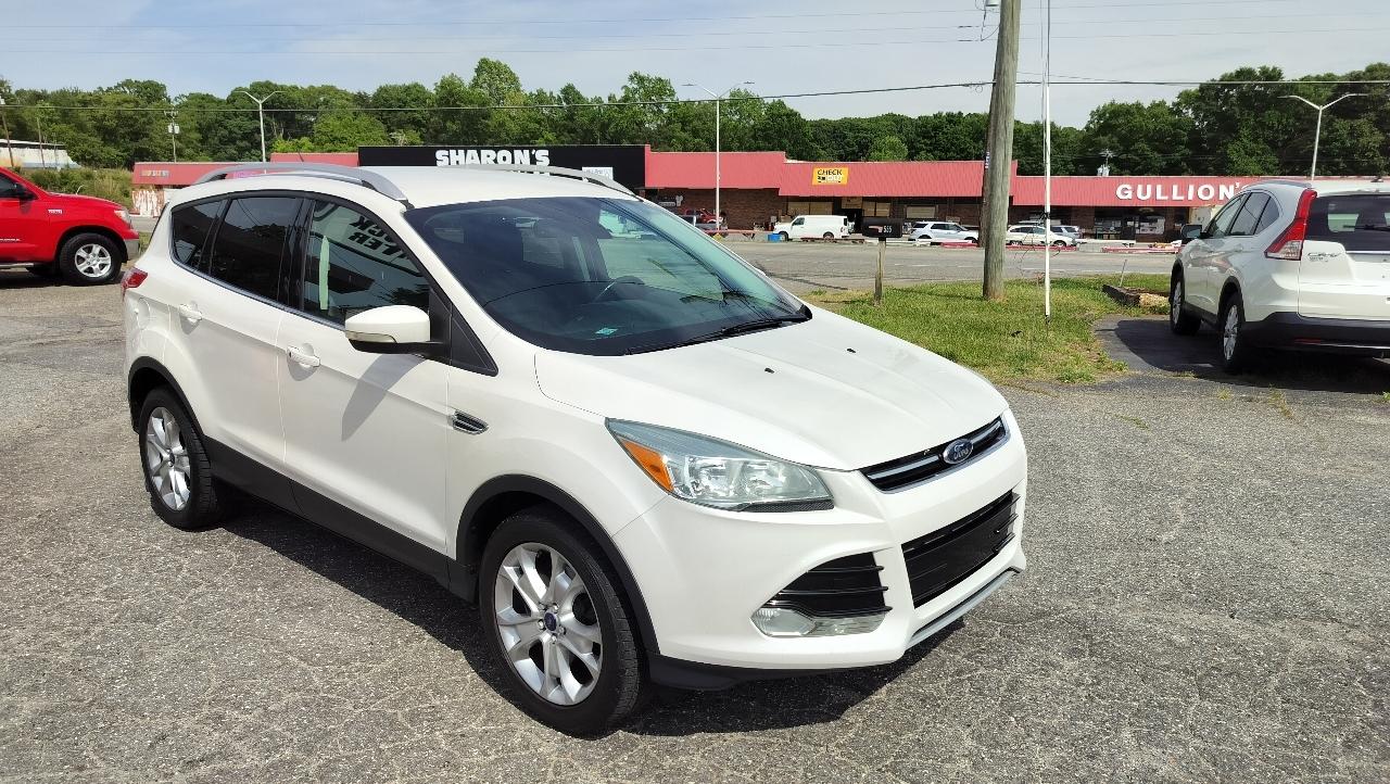 Ford Escape 4WD 4dr Titanium 2015