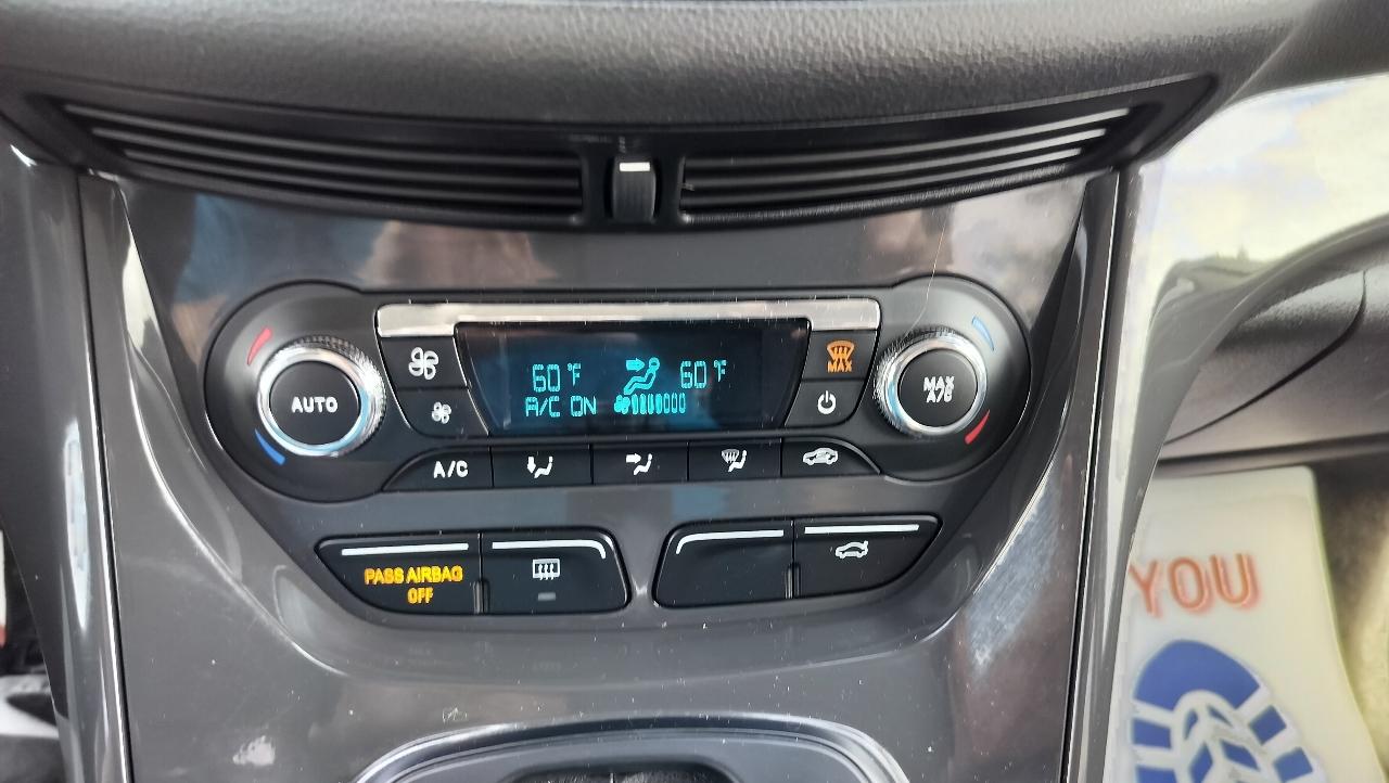 Ford Escape 4WD 4dr Titanium 2015