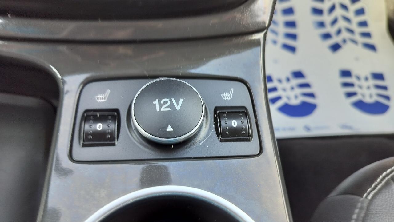 Ford Escape 4WD 4dr Titanium 2015