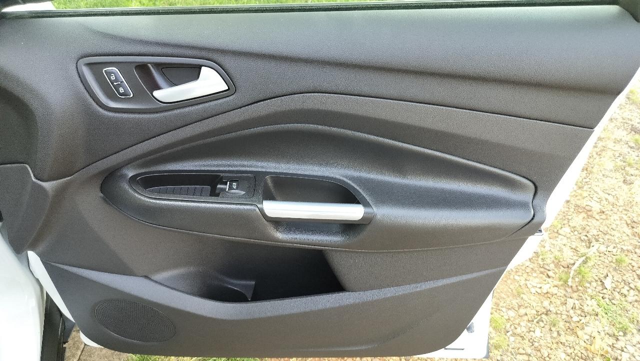 Ford Escape 4WD 4dr Titanium 2015