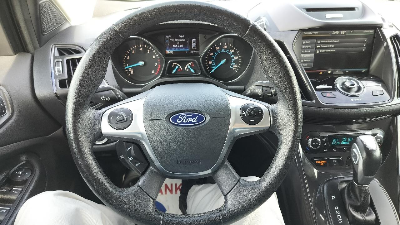 Ford Escape 4WD 4dr Titanium 2015
