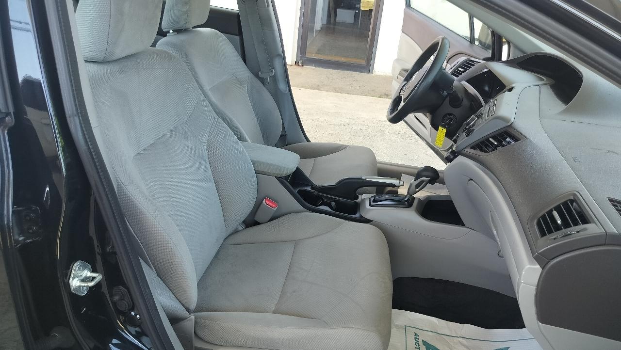 Honda Civic Sdn 4dr Auto LX 2012
