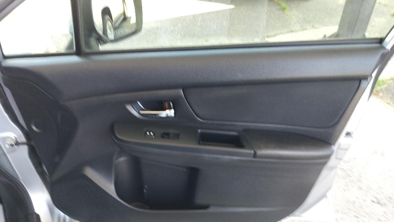 Subaru XV Crosstrek 5dr Auto 2.0i Premium 2014