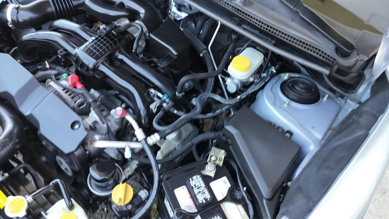 Subaru XV Crosstrek 5dr Auto 2.0i Premium 2014