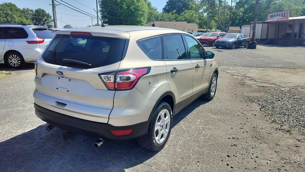 Ford Escape S FWD 2017