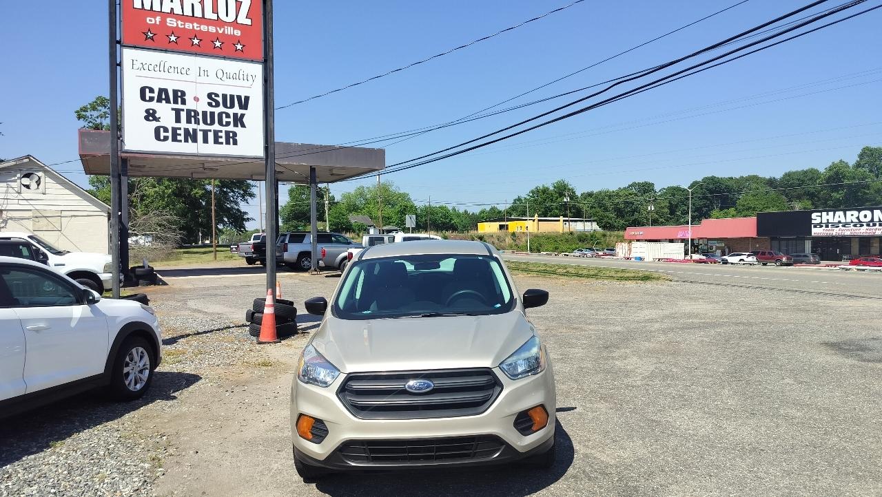 Ford Escape S FWD 2017